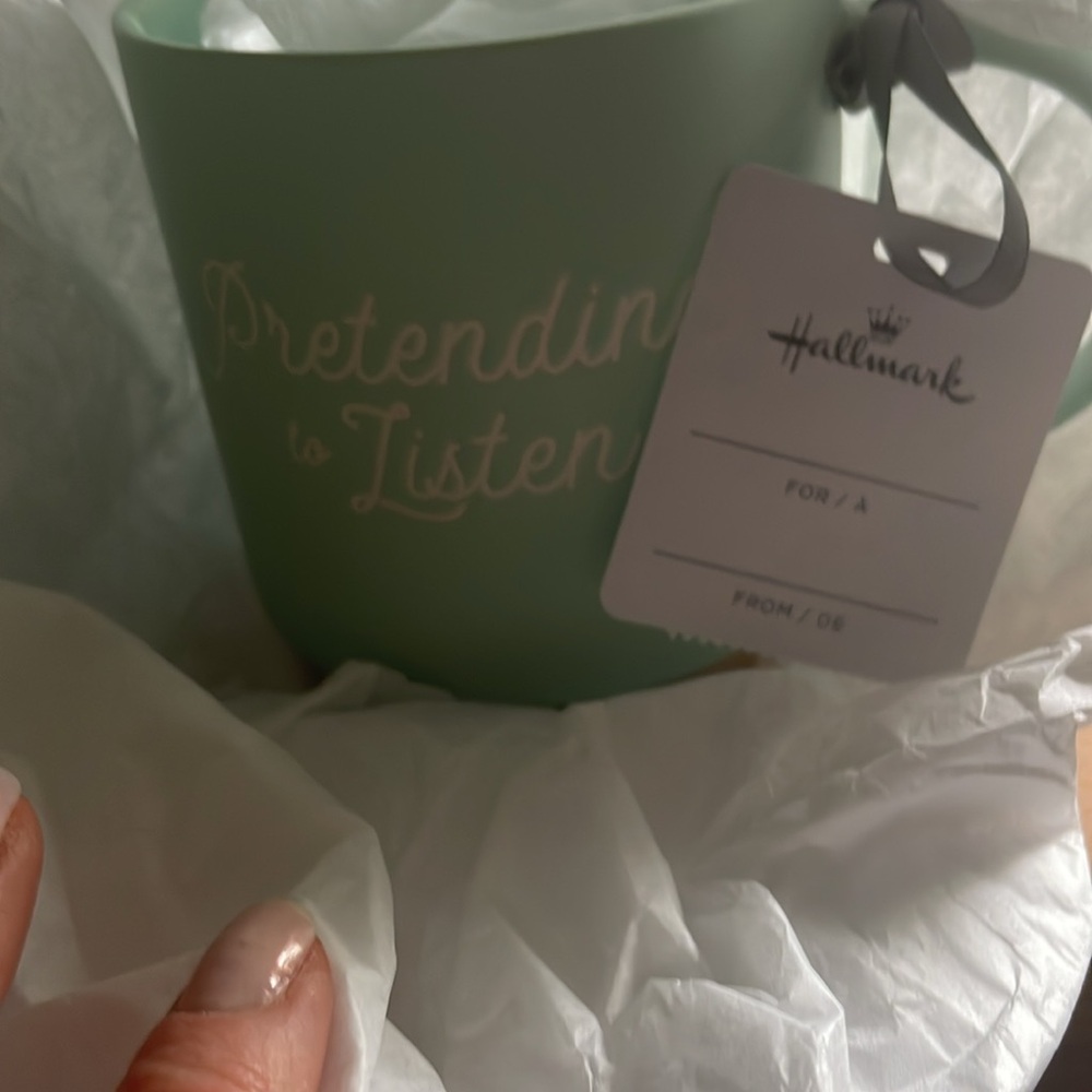 “Pretending to Listen” Mug NWT - Picture 4 of 7